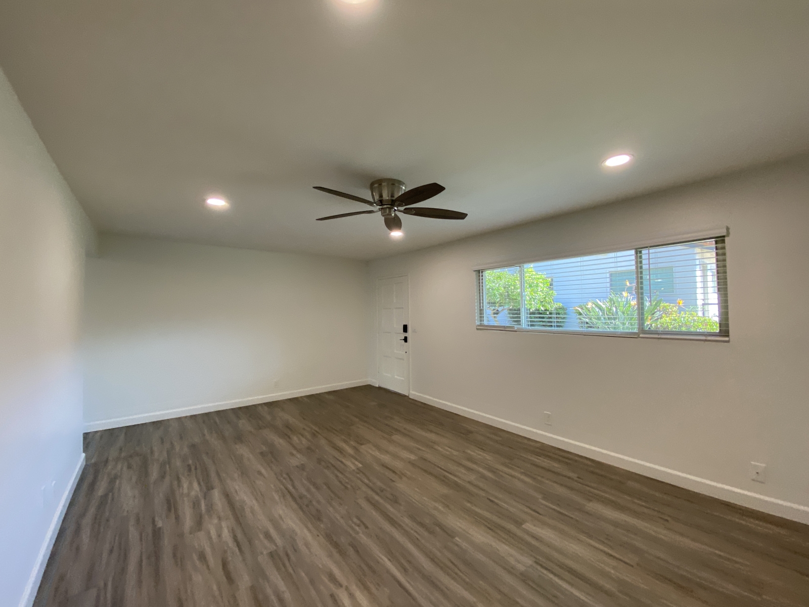 1050- 1060 Chinquapin Ave, Carlsbad, CA 92008 1050- 1060 Chinquapin Ave, Carlsbad, CA 92008