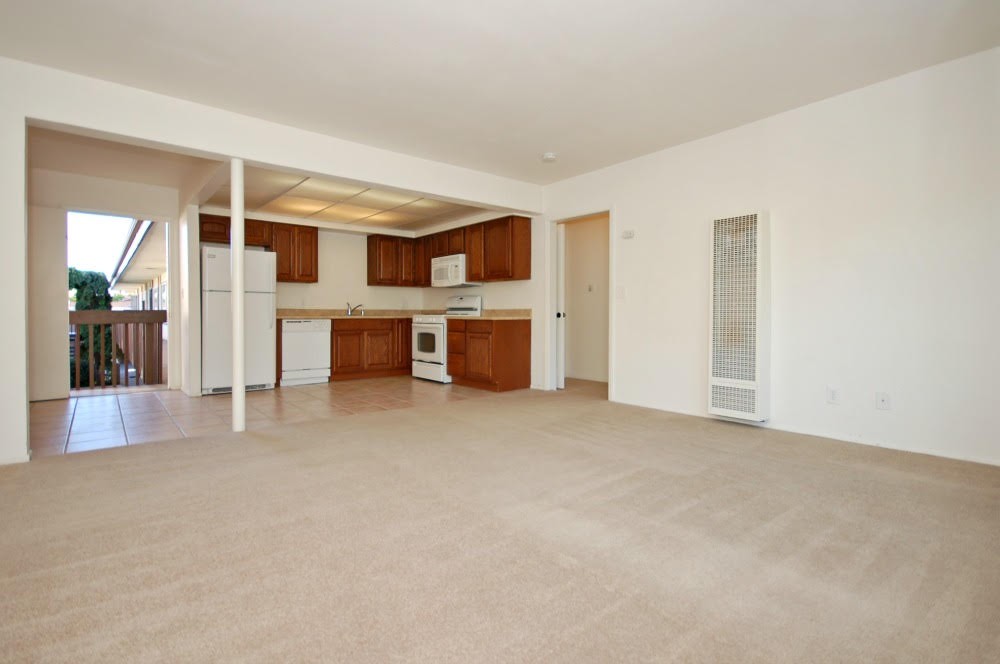 123 Jupiter St, Encinitas, CA 92024 123 Jupiter St, Encinitas, CA 92024