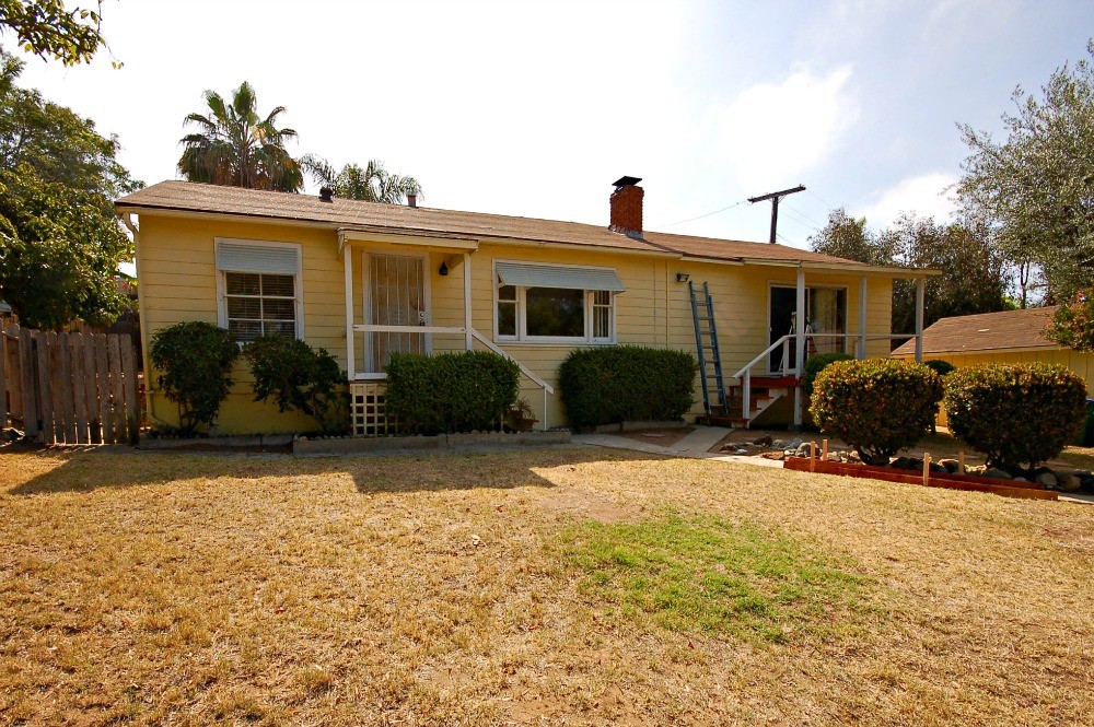 1270 KNOWLES AVE., CARLSBAD, CA 92008