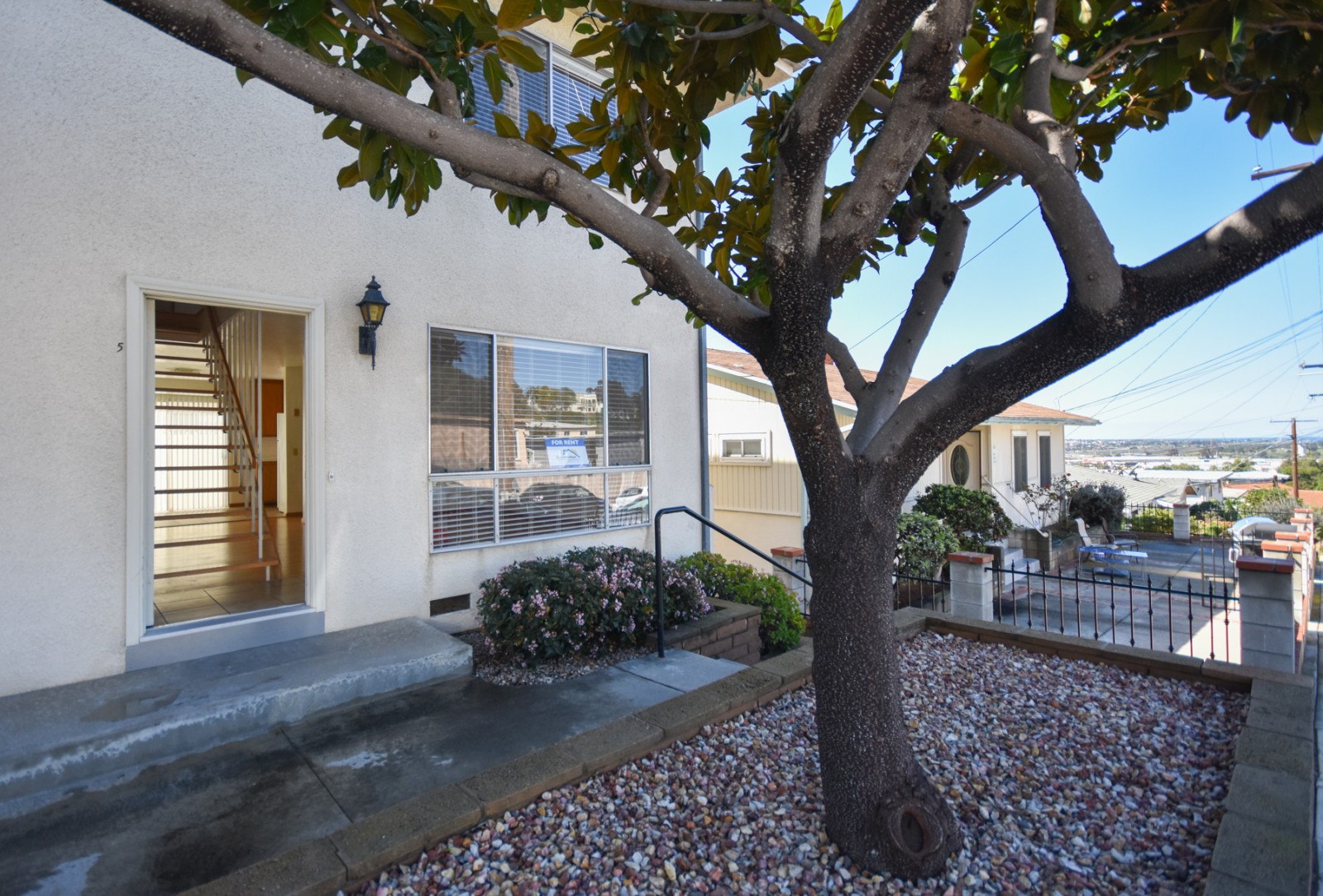 1280 Goshen St., San Diego, CA 92110 1280 Goshen St., San Diego, CA 92110