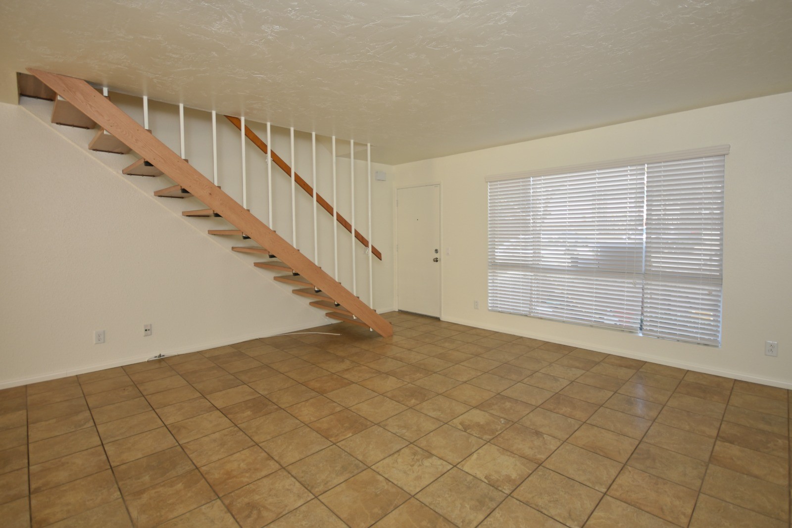 1280 Goshen St., San Diego, CA 92110 1280 Goshen St., San Diego, CA 92110