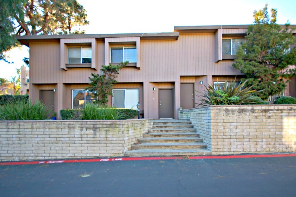 129 Jupiter St. , Encinitas, CA 92024 129 Jupiter St. , Encinitas, CA 92024