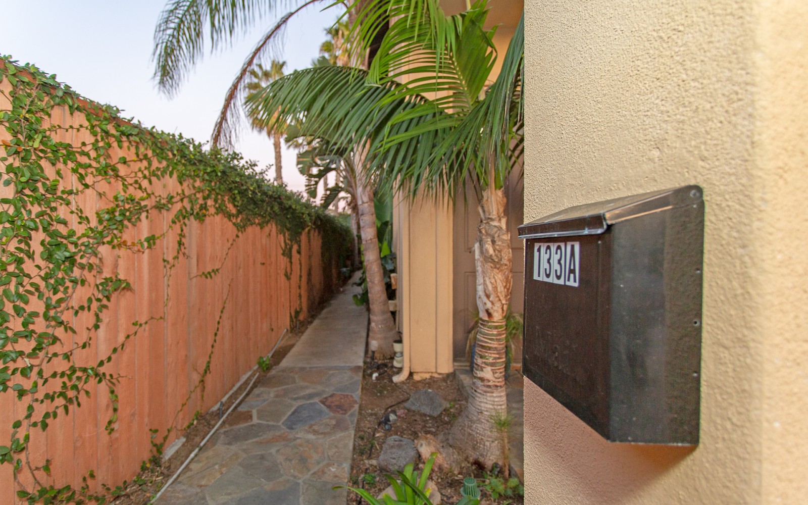 133 LA VETA AVE UNIT A, ENCINITAS, CA 92024