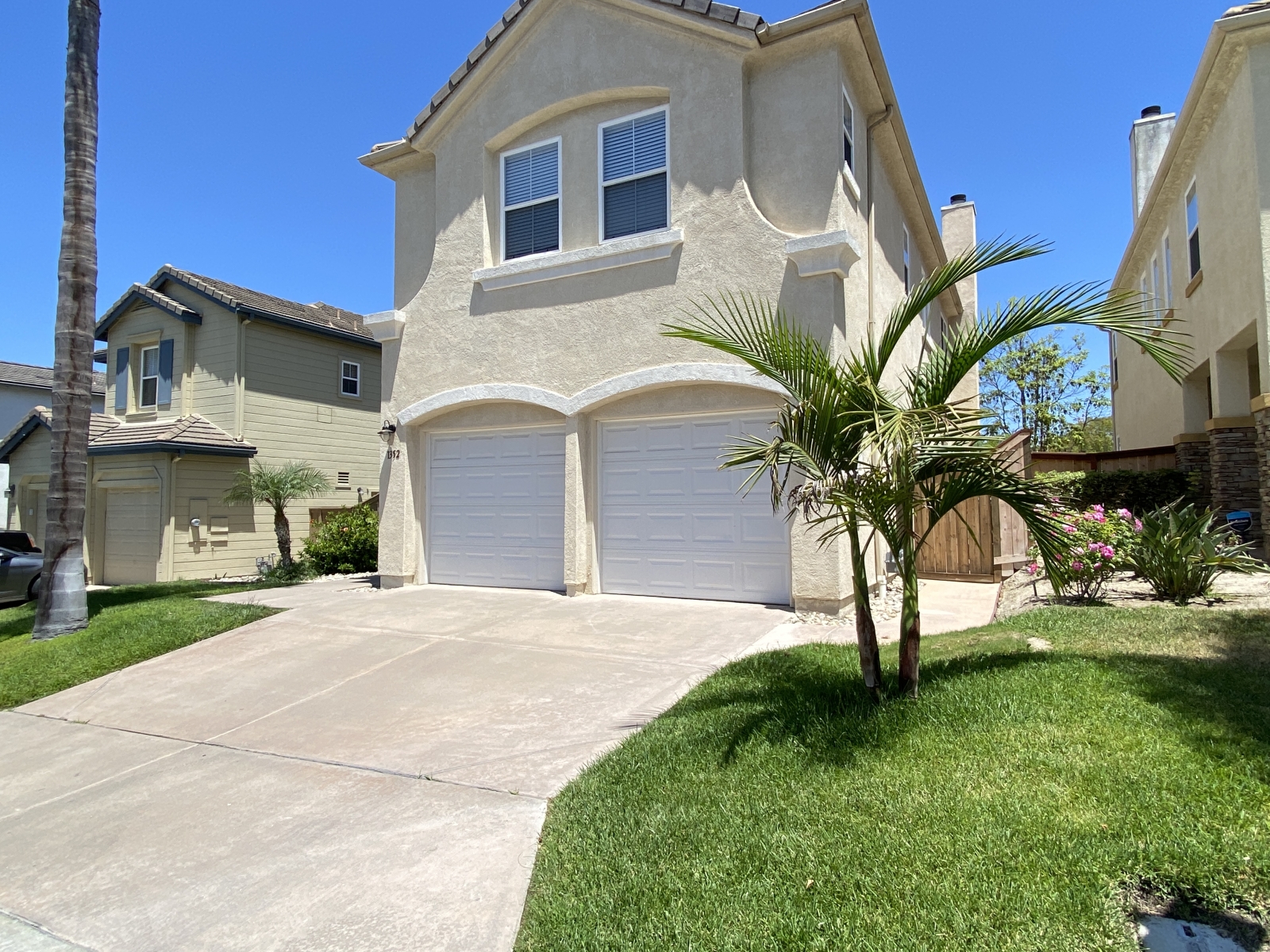 1352 ENCHANTE WAY, OCEANSIDE, CA 92056