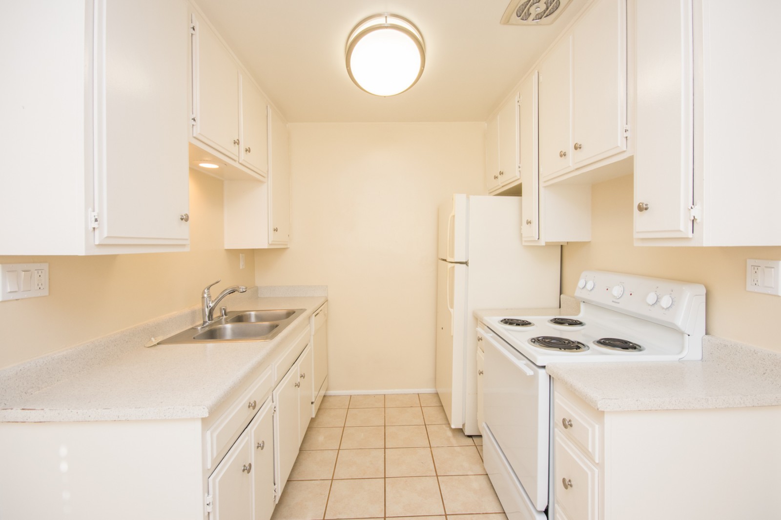 1810 South Broadway, Oceanside, CA 92054 1810 South Broadway, Oceanside, CA 92054