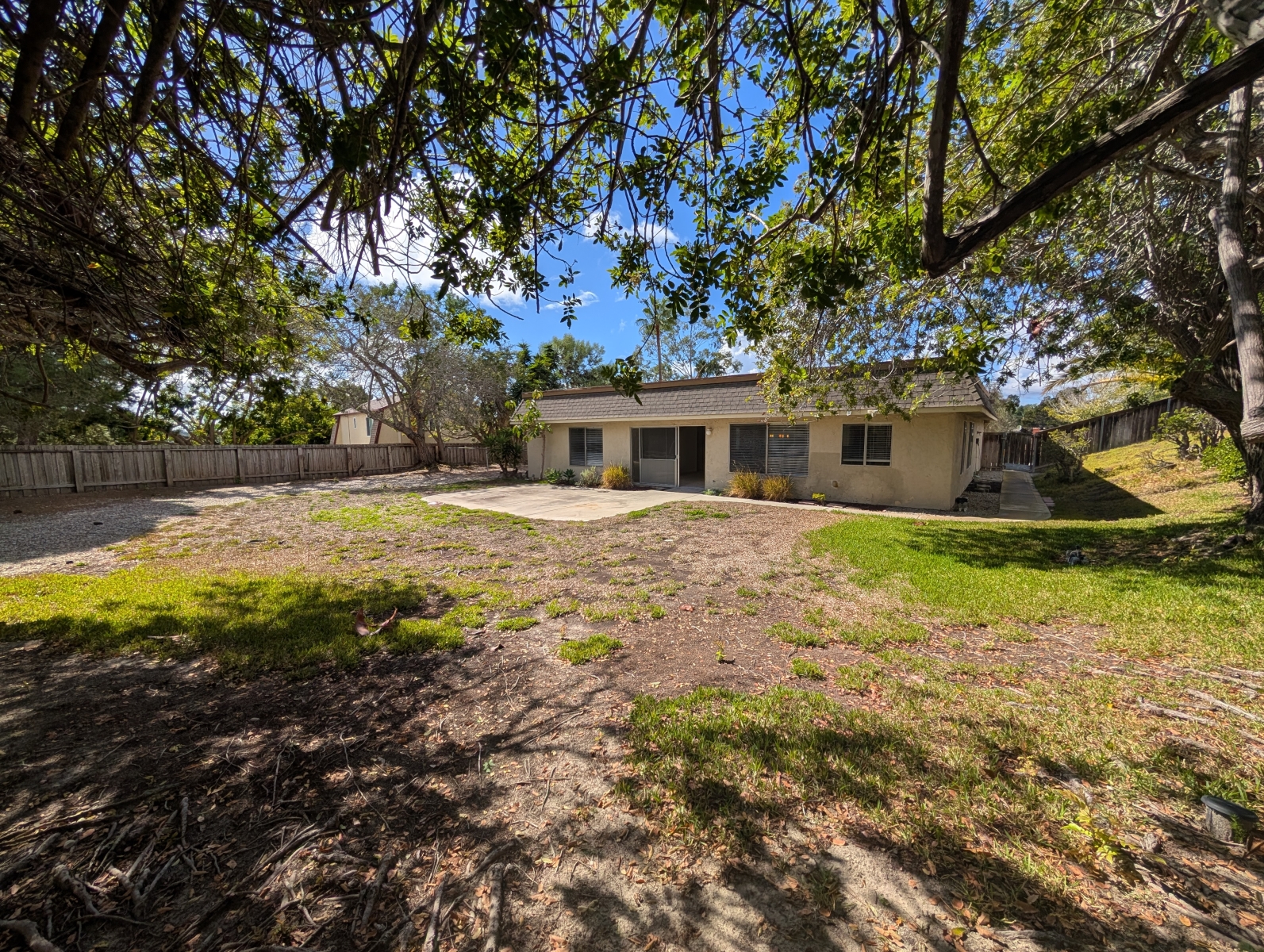 2042 VALLEY ROAD, OCEANSIDE, CA 92056