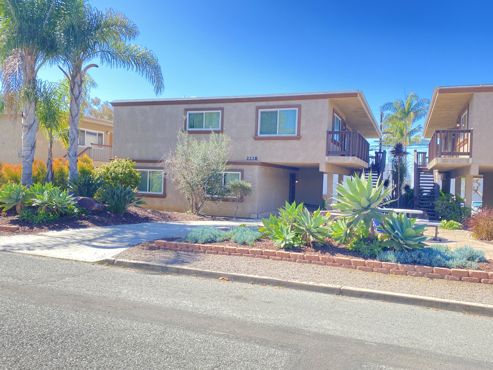 2220 MANCHESTER , CARDIFF BY THE S, CA 92007