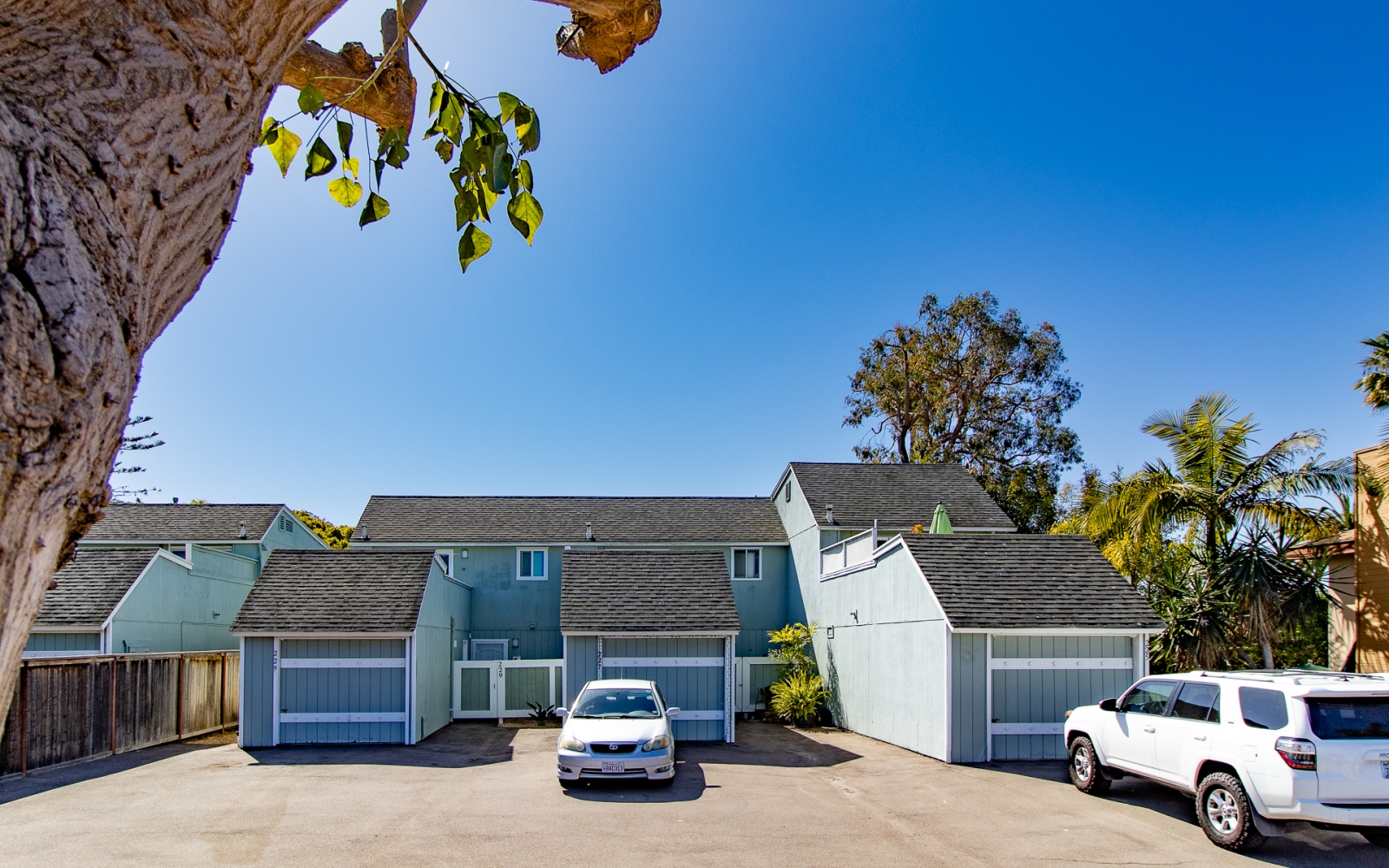 225- 229 LEUCADIA BLVD, ENCINITAS, CA 92024