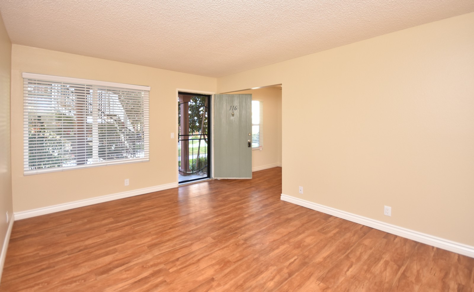 2330 Paseo de Laura, Oceanside, CA 92056 2330 Paseo de Laura, Oceanside, CA 92056