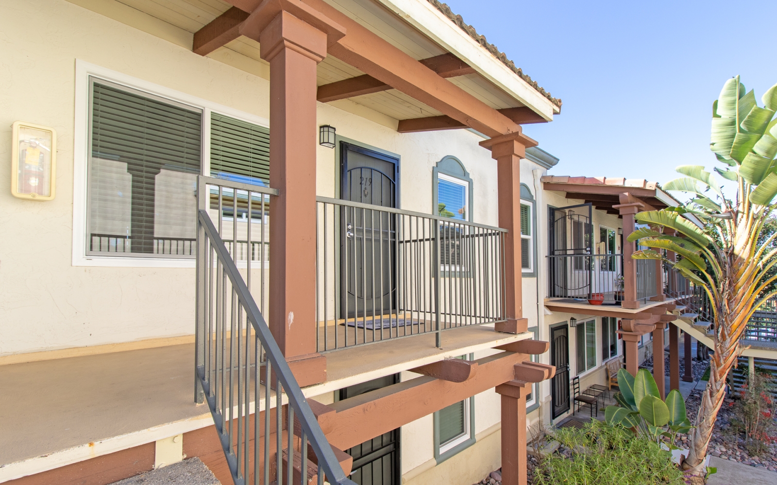 2330 Paseo de Laura, Oceanside, CA 92056 2330 Paseo de Laura, Oceanside, CA 92056