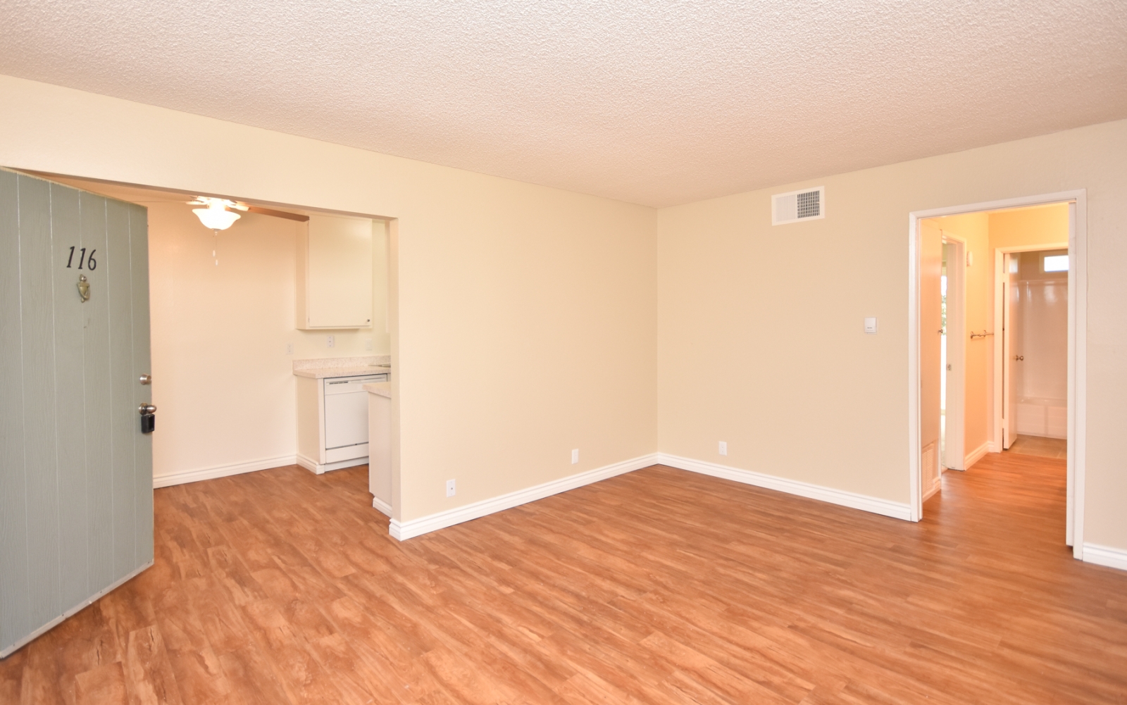 2330 Paseo de Laura, Oceanside, CA 92056