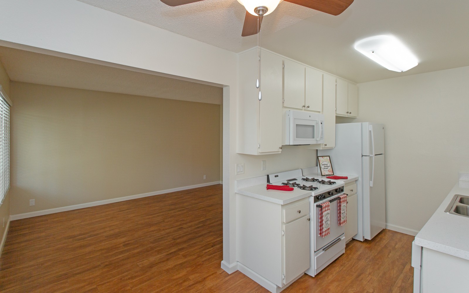2330 Paseo de Laura, Oceanside, CA 92056 2330 Paseo de Laura, Oceanside, CA 92056