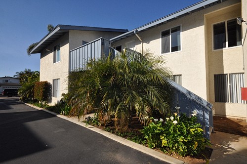 253 Tamarack Ave., Carlsbad, CA 92008 253 Tamarack Ave., Carlsbad, CA 92008