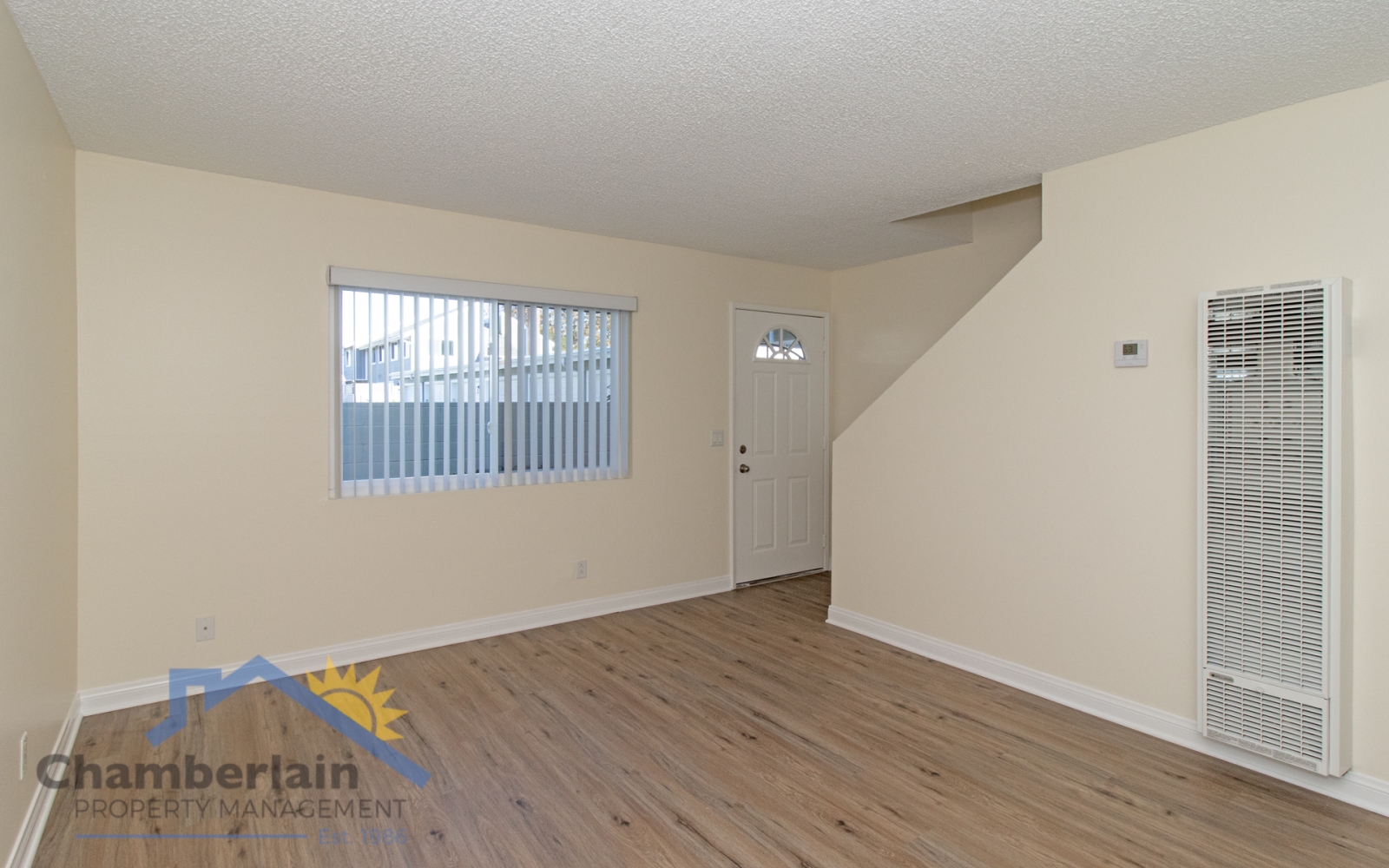 2541 Jefferson St, Carlsbad, CA 92008