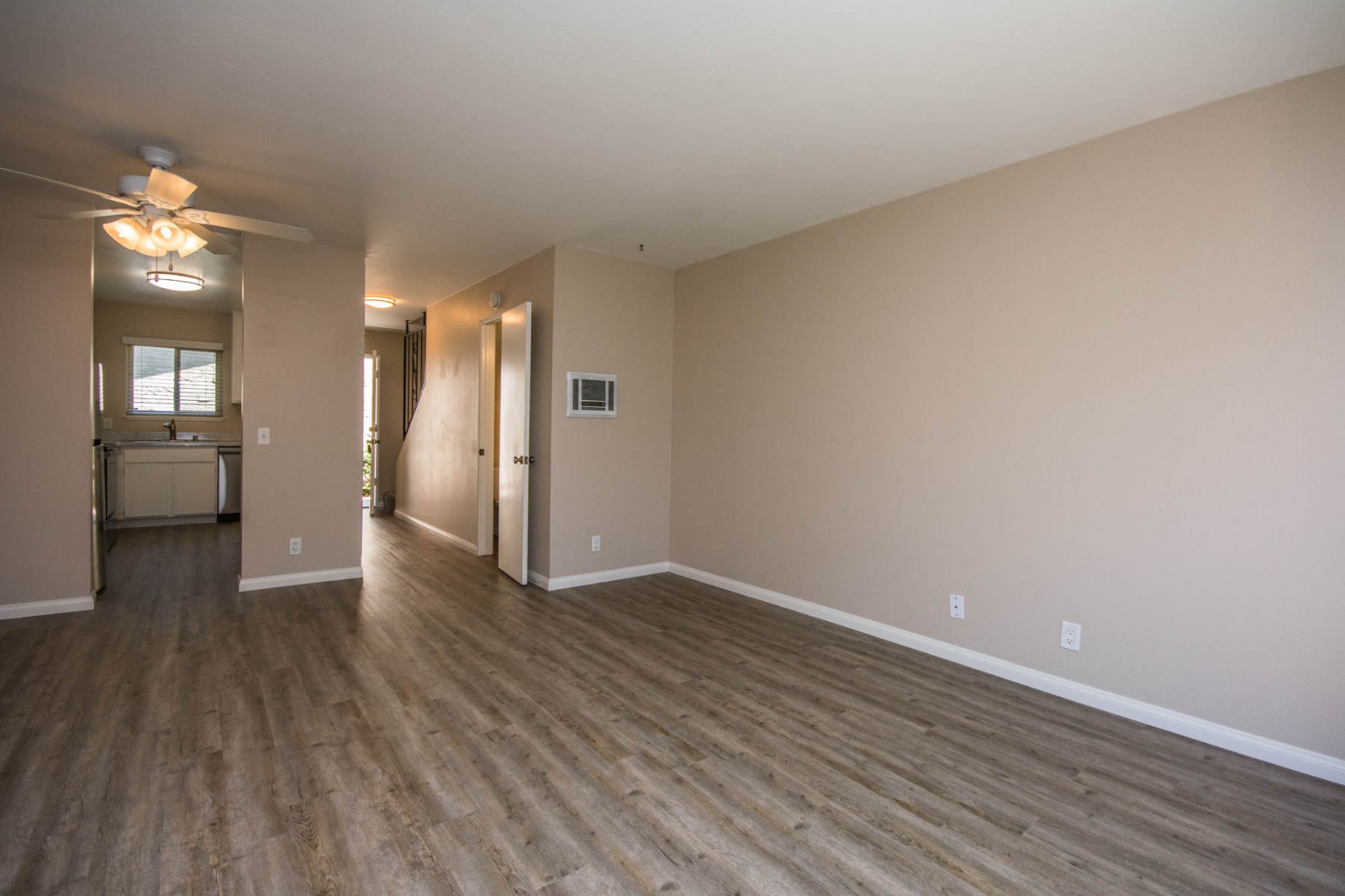 2585 Jefferson St. , Carlsbad, CA 92008 2585 Jefferson St. , Carlsbad, CA 92008