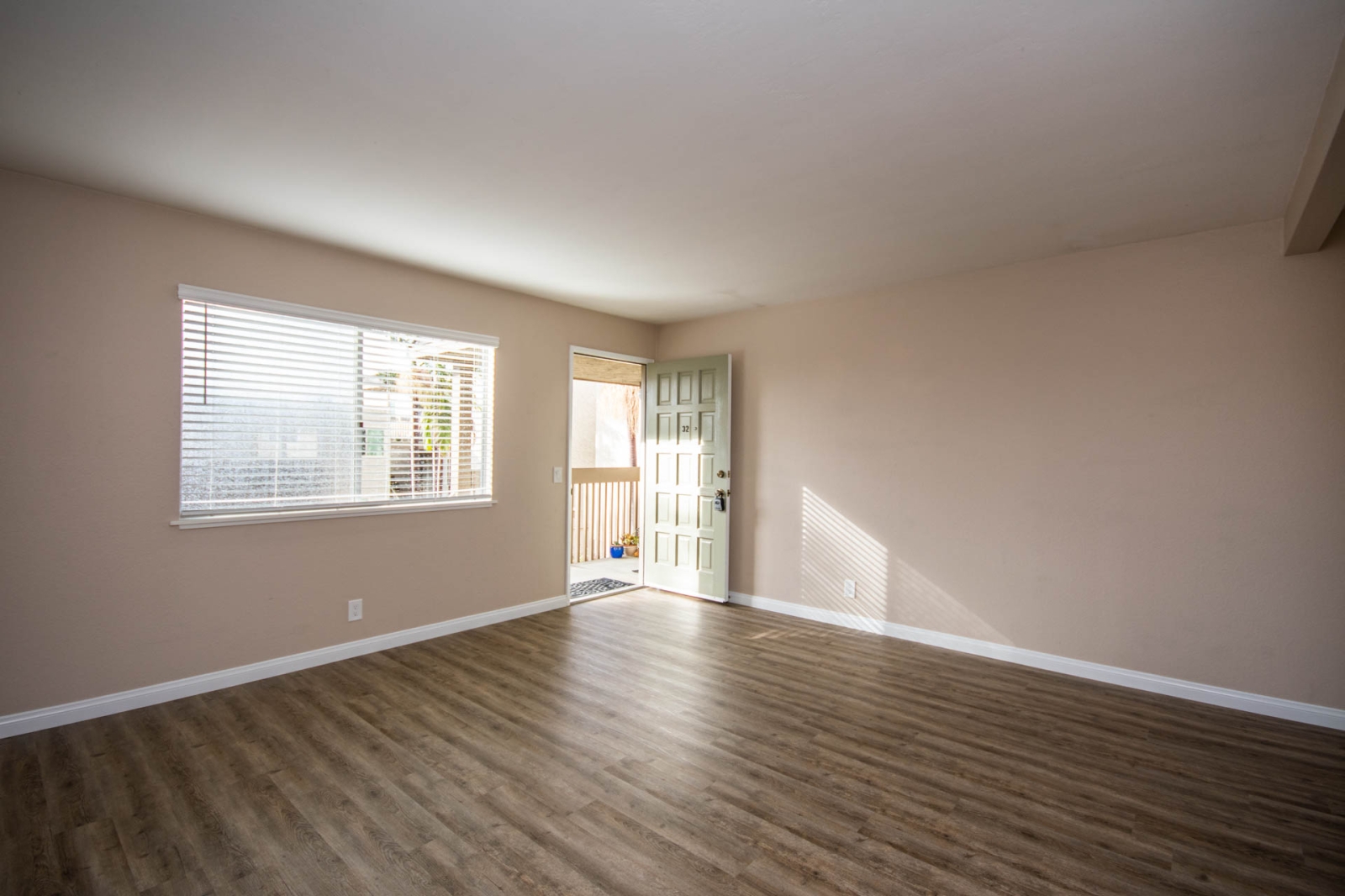 2585 Jefferson St. , Carlsbad, CA 92008 2585 Jefferson St. , Carlsbad, CA 92008