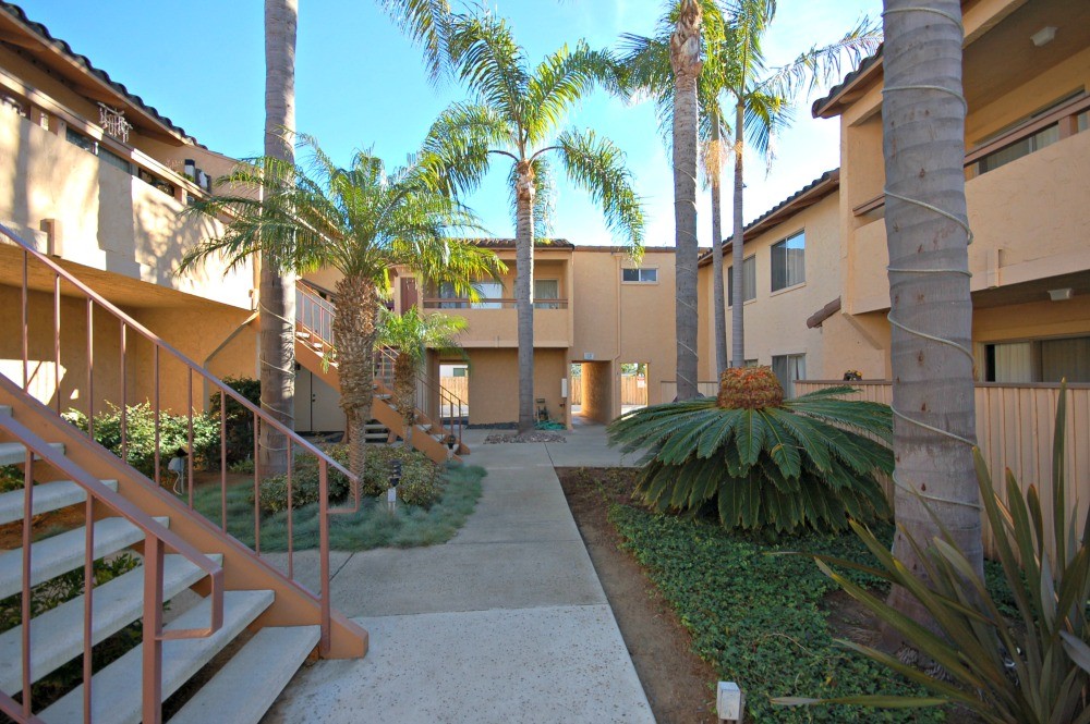 2730 Jefferson St. , Carlsbad, CA 92008 2730 Jefferson St. , Carlsbad, CA 92008