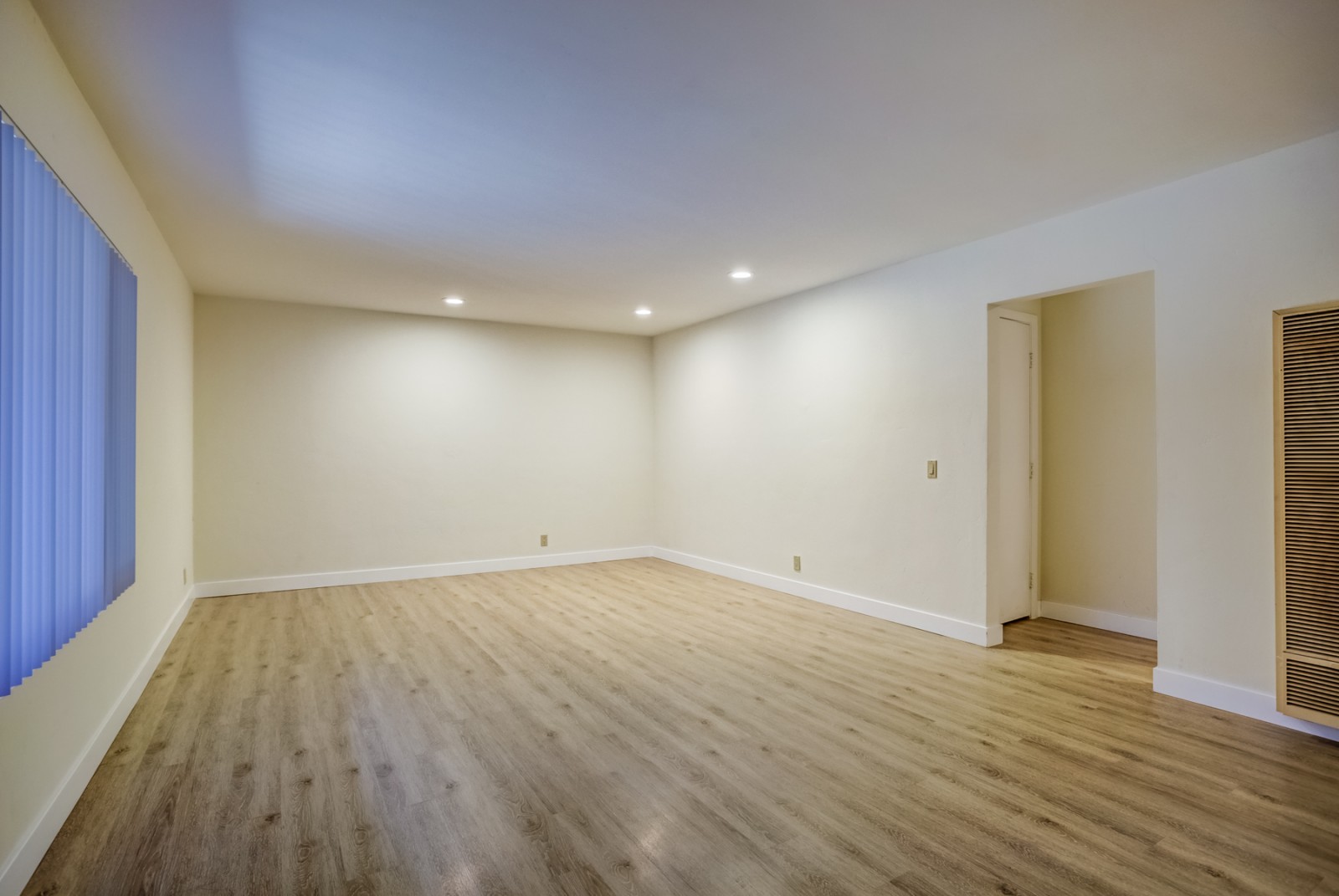 3147 - 3149 Jefferson, Carlsbad, CA 92008 3147 - 3149 Jefferson, Carlsbad, CA 92008