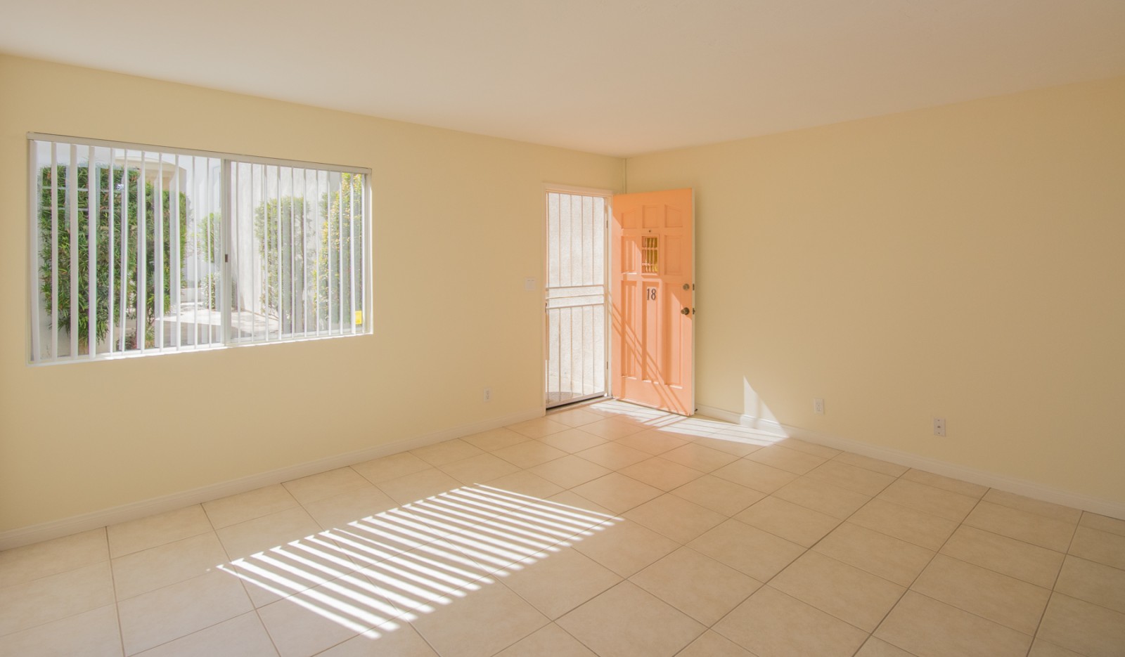 3160 Lincoln, Carlsbad, CA 92008 3160 Lincoln, Carlsbad, CA 92008