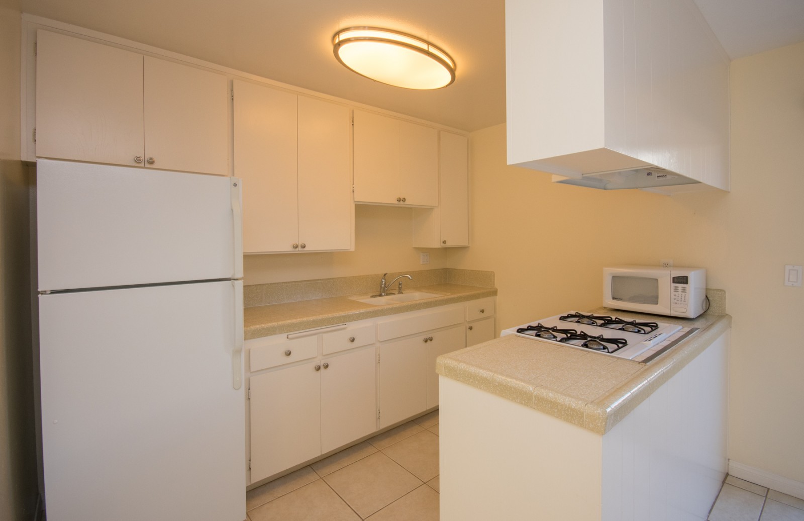 3160 Lincoln, Carlsbad, CA 92008 3160 Lincoln, Carlsbad, CA 92008