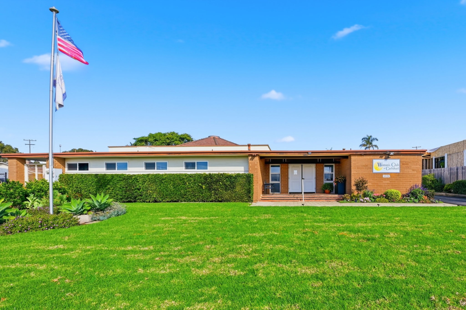 3320 MONROE ST, CARLSBAD, CA 92008