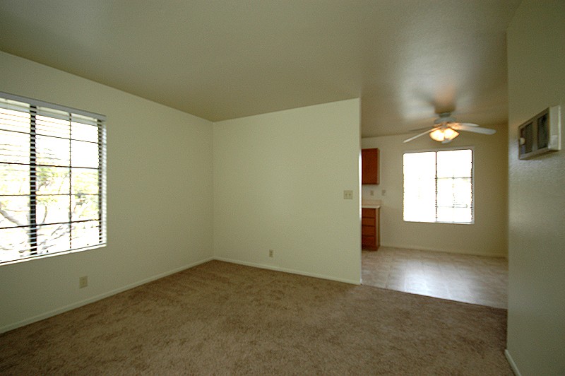 380-382 Acacia Avenue, Carlsbad, CA 92008 380-382 Acacia Avenue, Carlsbad, CA 92008