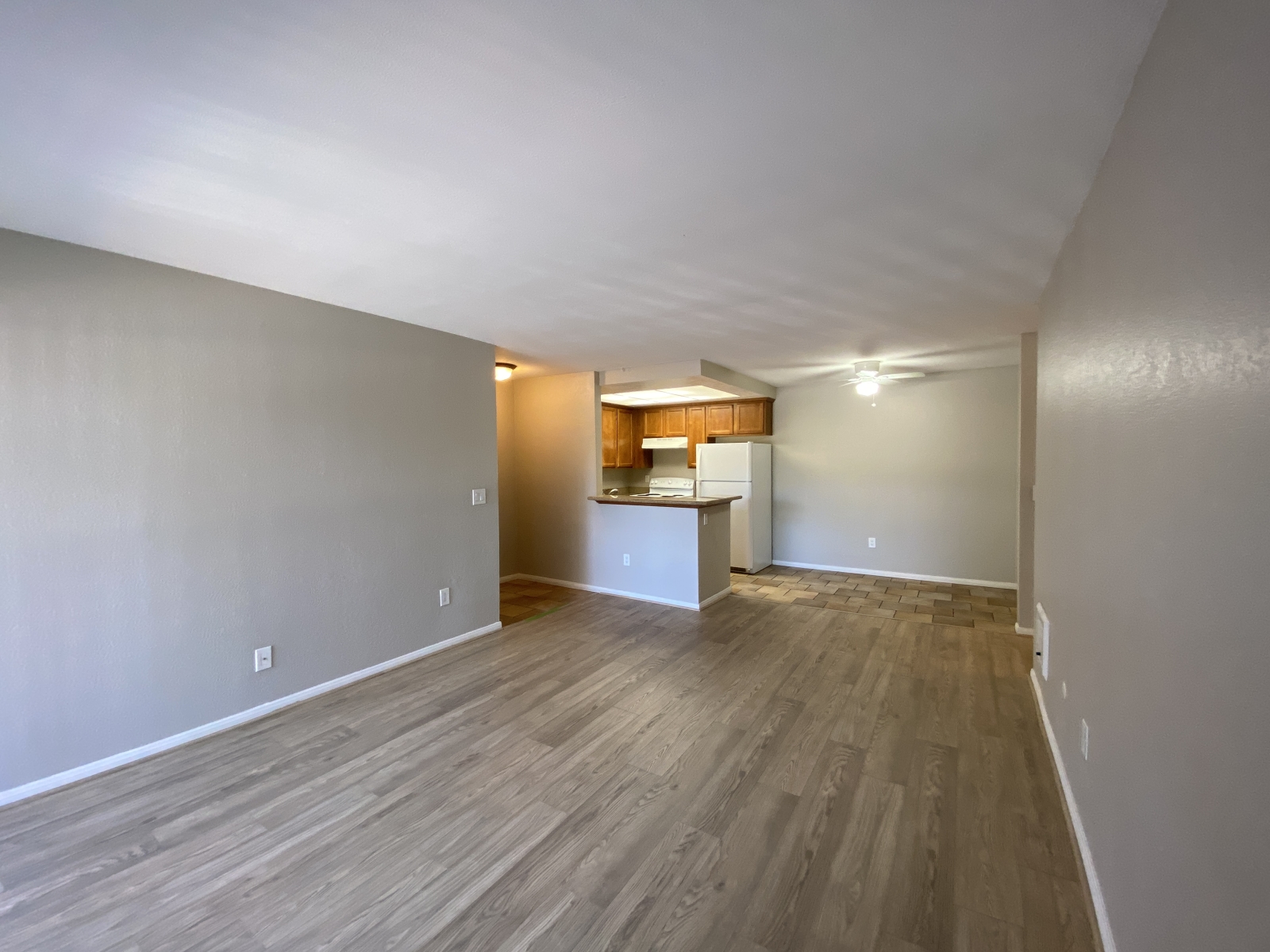 432 EDGEHILL LANE #2, OCEANSIDE, CA 92054
