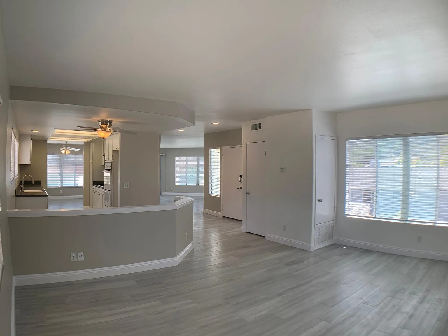 4594 COVE DRIVE UNIT 3, CARLSBAD, CA 92008