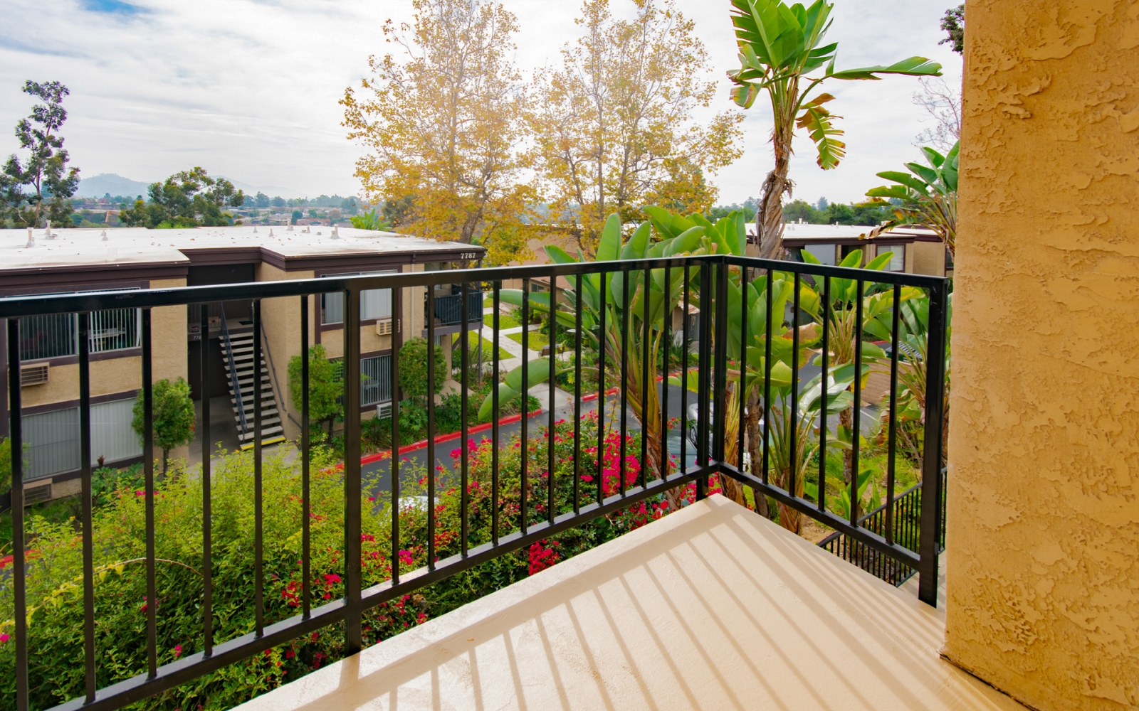 7717 Tommy Street, San Diego, CA 92119 7717 Tommy Street, San Diego, CA 92119