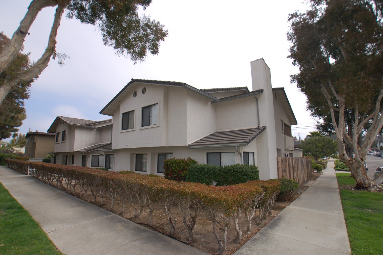 797 THIRD STREET, ENCINITAS, CA 92024